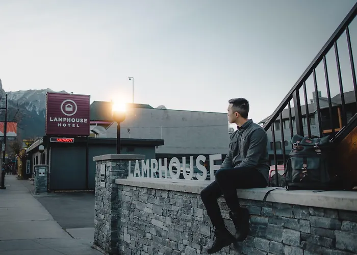 Lamphouse By Basecamp Hotel Canmore