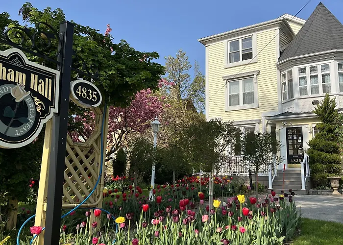 Bedham Hall B&B Niagara Falls