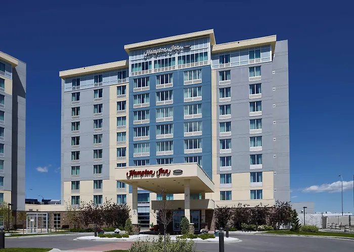 Hotels with Free ParkingHampton Inn By Hilton Calgary Airport North