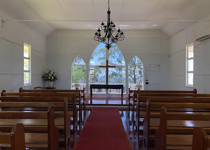 Hilltop On Tamborine Gold Coast