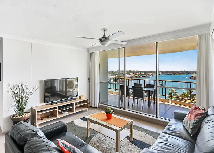 Spectrum Holiday Apartments Gold Coast
