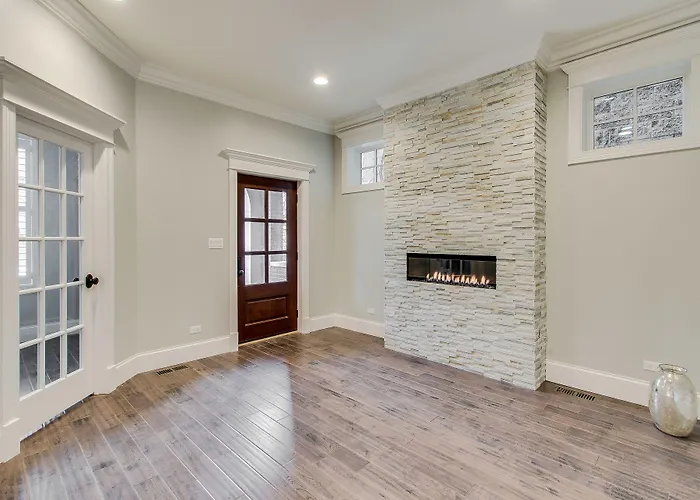 The Sono Chicago Bed & Breakfast