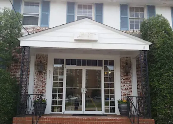The Virginia Lodge Alexandria