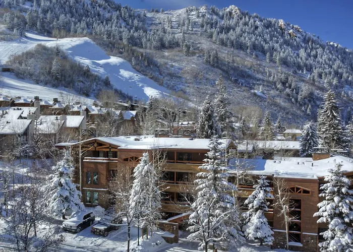 Fasching Haus Hotel Aspen