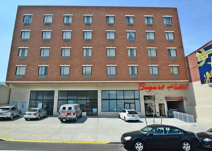 Hotels with Free ParkingBogart