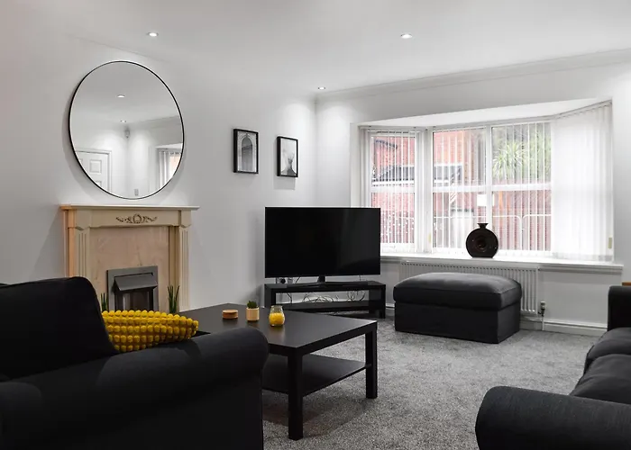 West Street House Villa Southport
