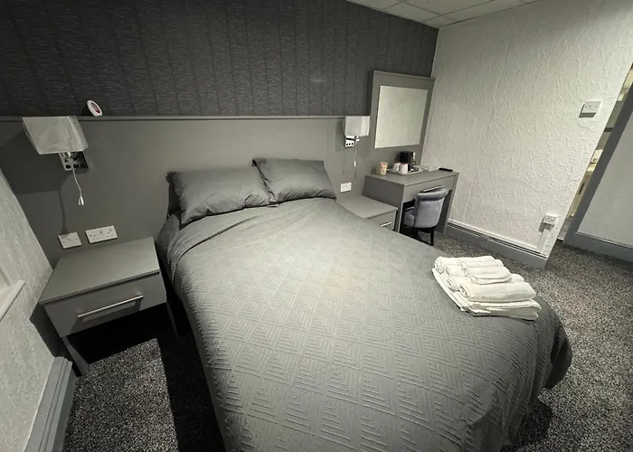 Waverley Beach Hotel Blackpool