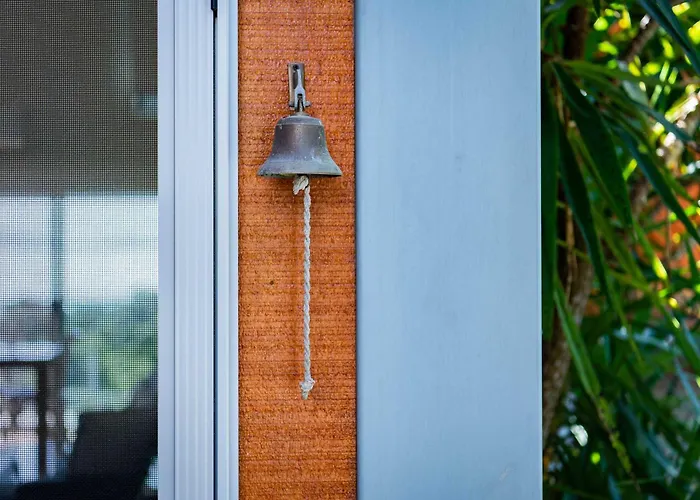 Mandalay Escape, Seclusion & Serenity With A Pool Airlie Beach