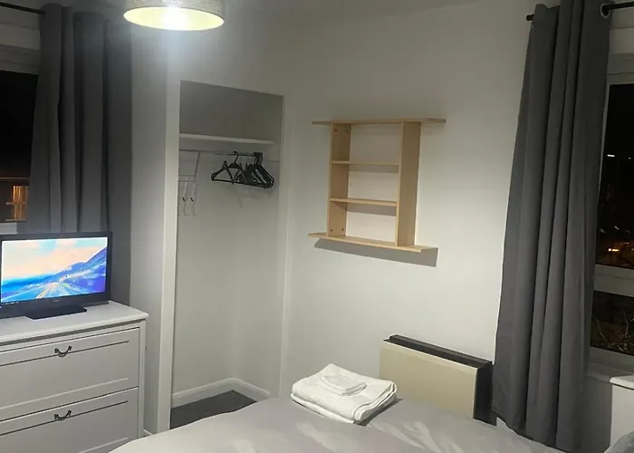 Bridgewater Court 2 Bed & Breakfast Southampton