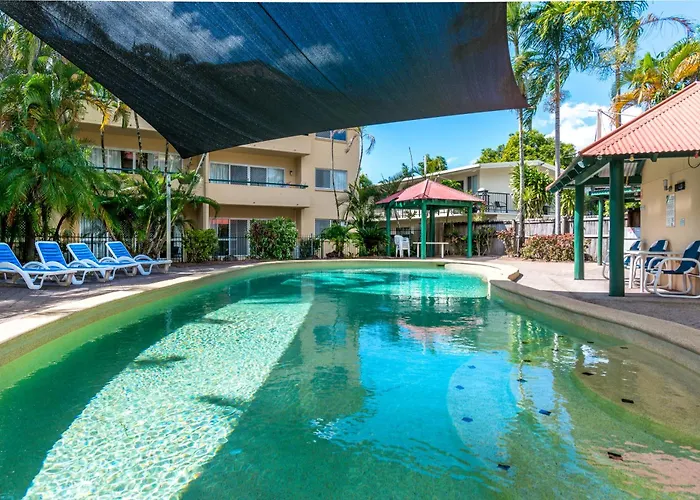 Tradewinds Mcleod Holiday Apartments Cairns