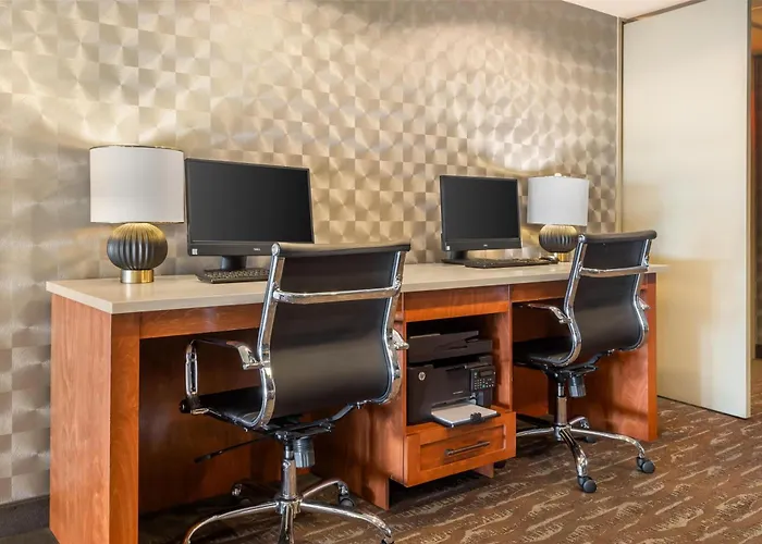 Best Western Plus Calgary Centre Inn