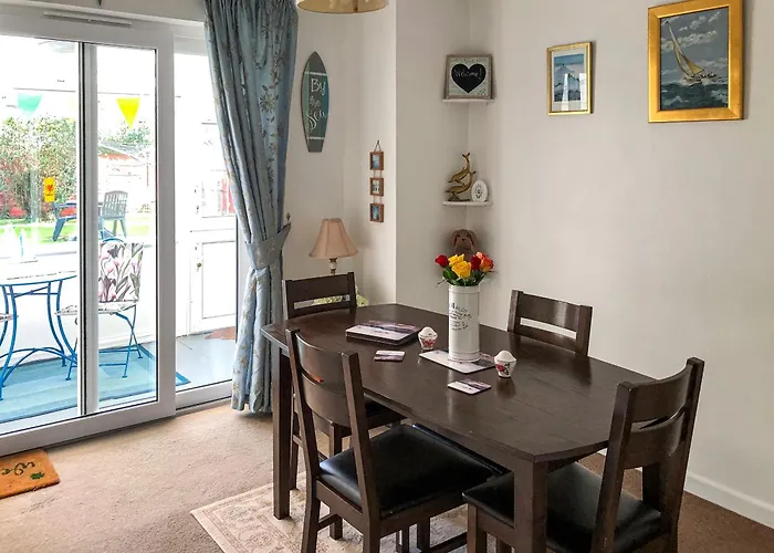 The Hollies Villa Weston-super-Mare