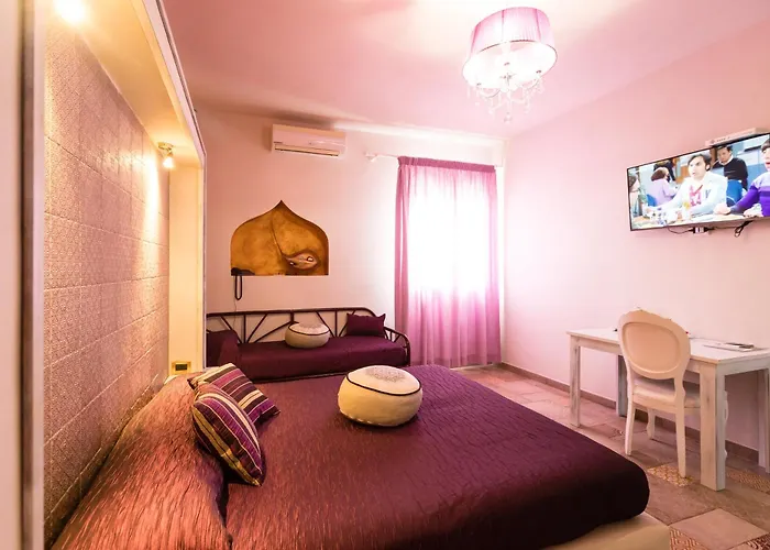 Luxury Locations In The Center Of Milan Hotel