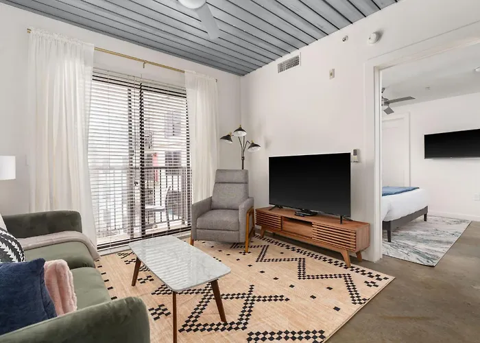 Lodgeur Midtown, Houston - Close To Downtown & Texas Medical Center