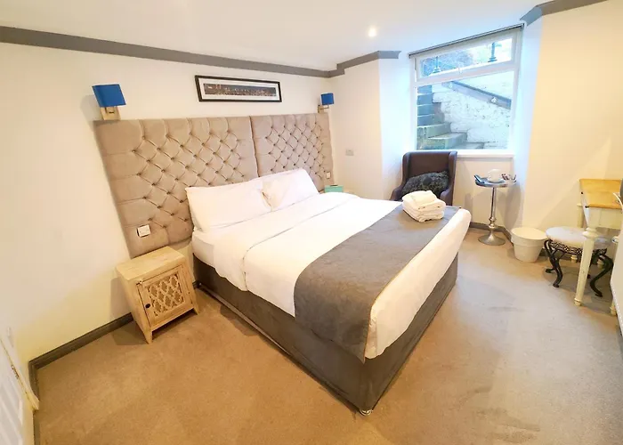 Allison House 17 Edinburgh