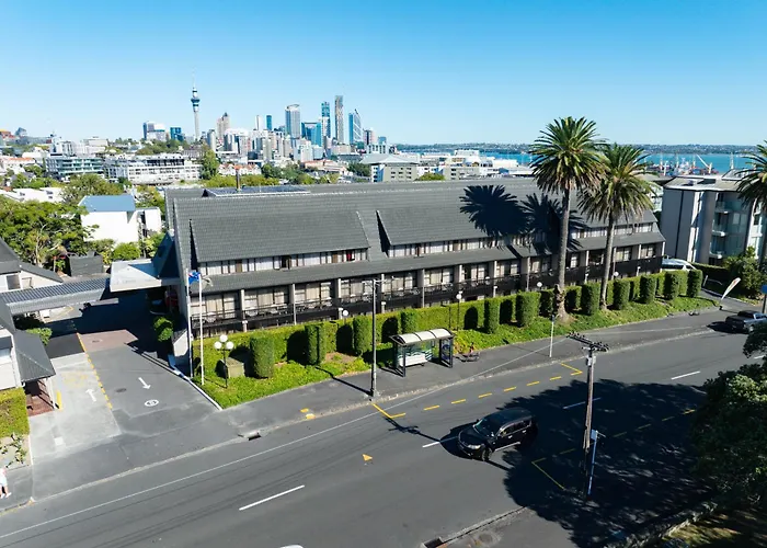 Hotels with Free ParkingAuckland Rose Park