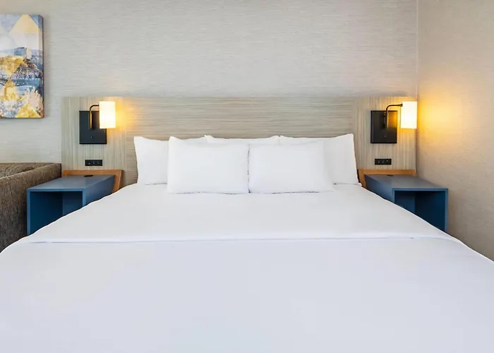 Comfort Inn Ancienne-Lorette - Quebec Airport Quebec City