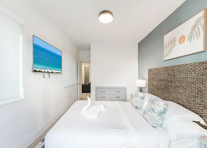 Praia Hotel Boutique & Apartments Miami Beach