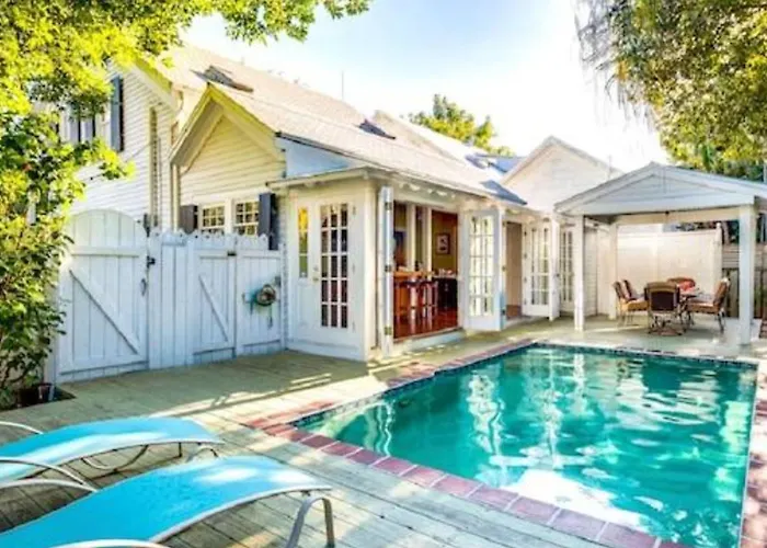 Casa De Rosalie By Avantstay Key West