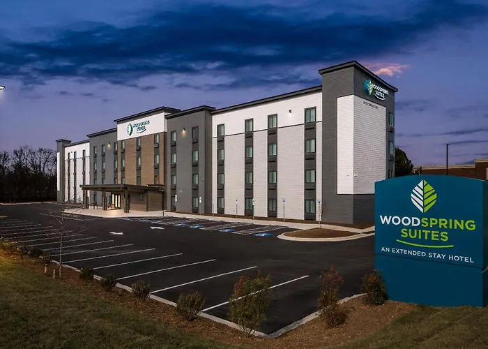 Woodspring Suites Charlotte Northlake
