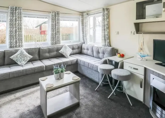 Tenby 4 The Saltern Holiday Park - Ukc8207