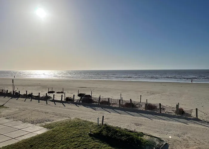 Bermuda Beach Beachfront Home Galveston