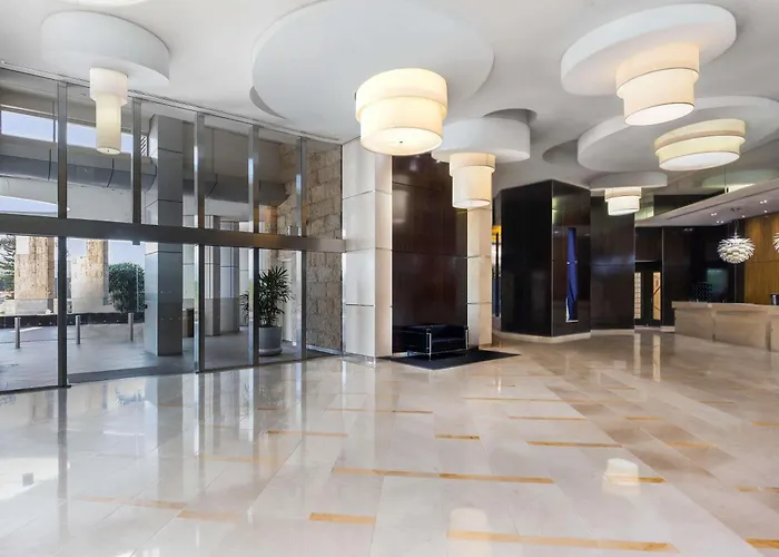 Mantra Towers Of Chevron Aparthotel Surfers Paradise