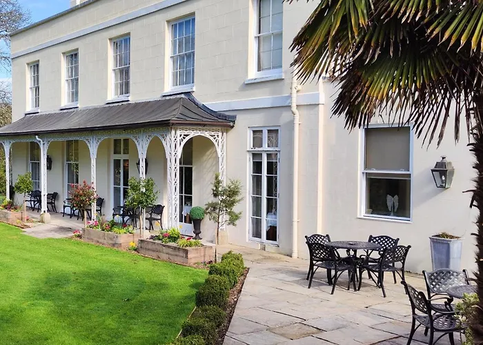 St Elizabeth'S House Hotel Plymouth