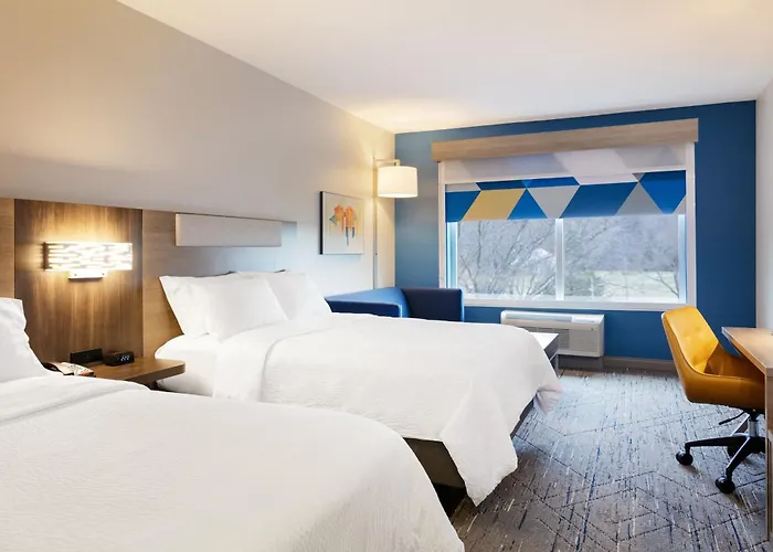 Holiday Inn Express & Suites Charlotte North By Ihg