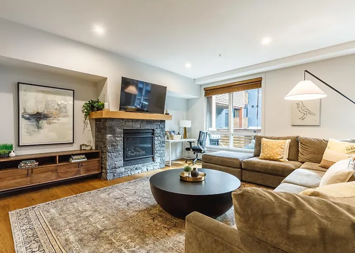 Inspired Elegance At Tamarack Lodge Canmore