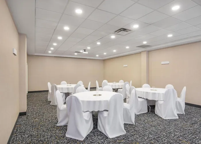 Quality Inn & Suites Winnipeg
