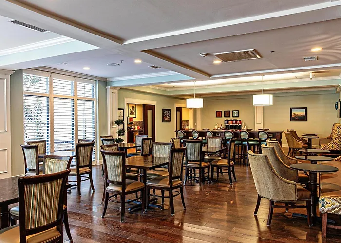 Hampton Inn Charleston-Daniel Island