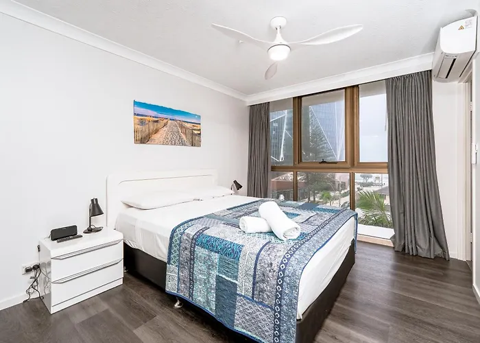 Warringa Surf Holiday Apartments Gold Coast