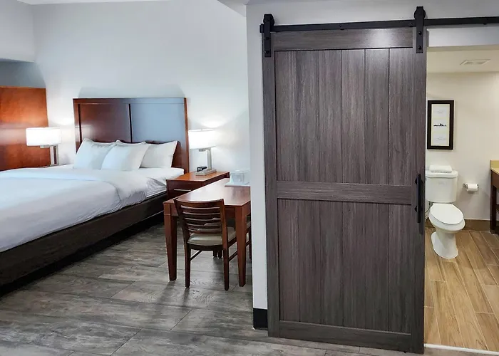 Comfort Suites Baymeadows Near Butler Blvd Jacksonville