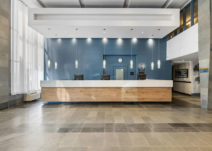 Sandman Hotel & Suites Calgary West