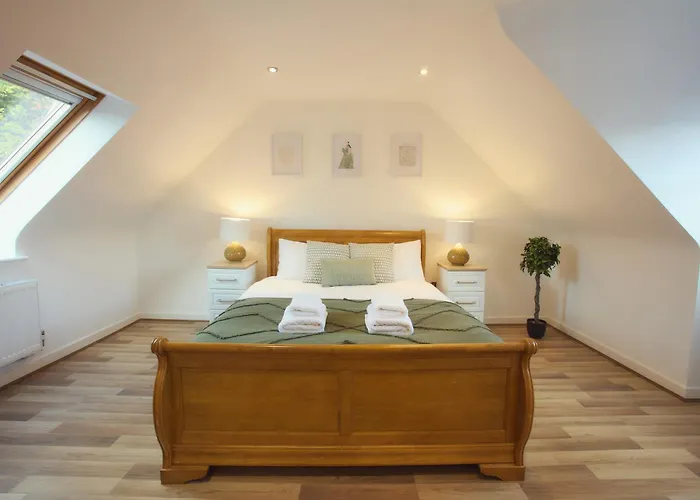 Large 4-Bed House For Up To 7 Guests W 2X Parking Villa Oxford