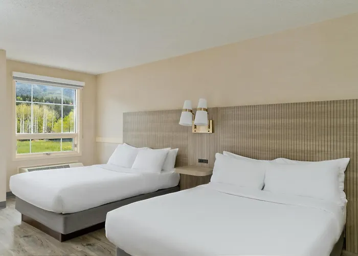 Grande Rockies Resort-Bellstar Hotels & Resorts Canmore