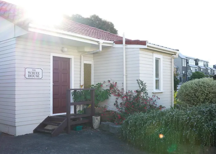 Alpers Lodge & Conference Centre Auckland