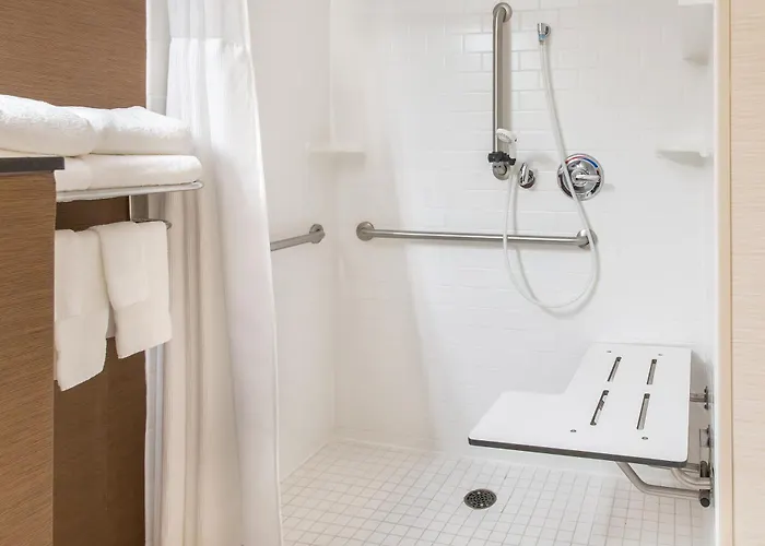 Fairfield Inn & Suites By Marriott Omaha West Lane