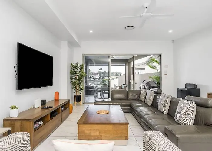 Ray Of Sunshine Villa Gold Coast