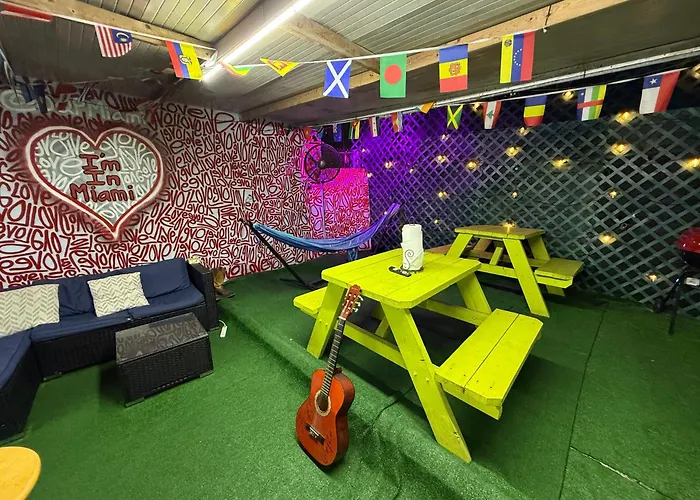 Oqp Vacations Hostel Miami