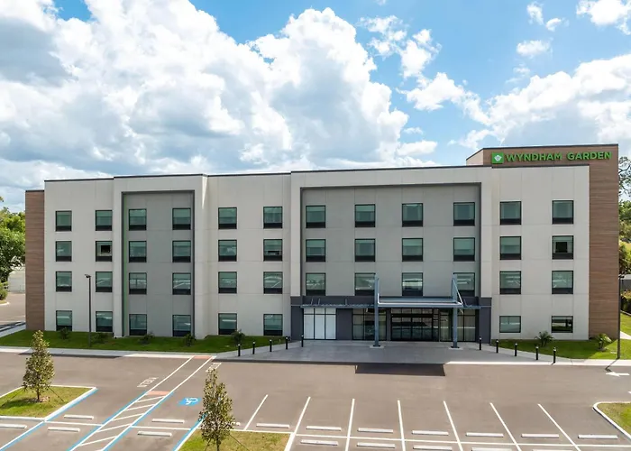 Wyndham Garden Tampa Fairgrounds/Casino Hotel