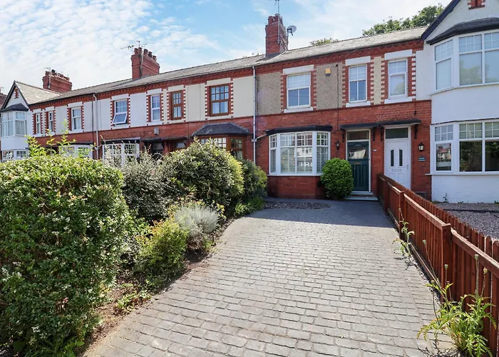 45 Brook Lane Villa Chester