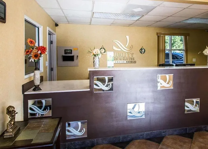 Quality Inn & Suites Near Panama City Beach Pretty Bayou