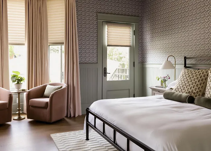 Sylvan Park Boarding House Nashville