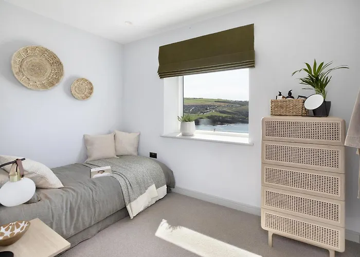Bovisand Harbour By Smart Welcomes Plymouth