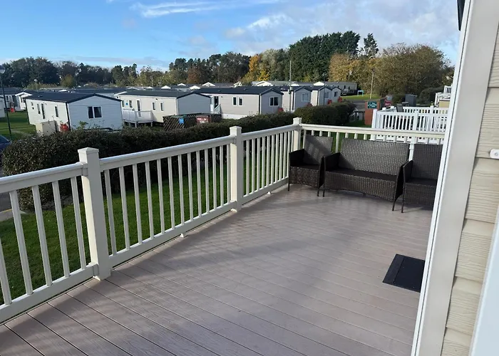 Fabulous Seaside Caravan Getway At Cayton Bay Scarborough