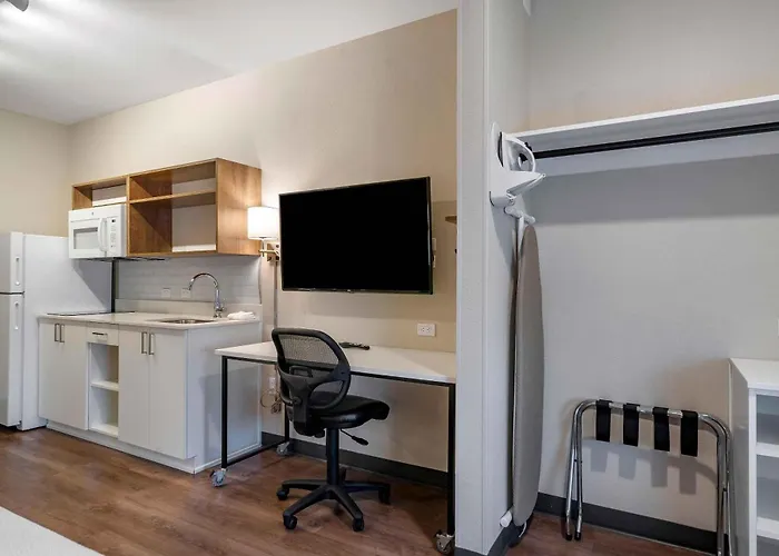 Extended Stay America Select Suites - Charlotte - University Place
