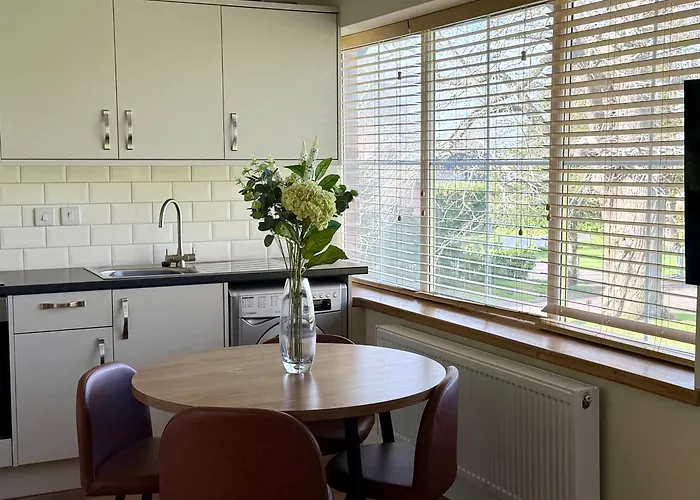 Knowlton Properties Canterbury