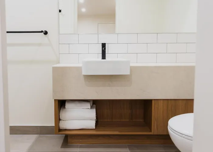 Coomera Lodge Hotel Gold Coast